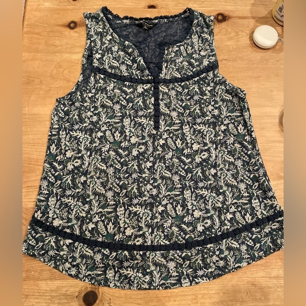 Lucky Brand Paisley floral embroidered trim sleeveless top cotton linen Med